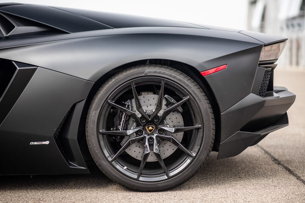 2015 Lamborghini Aventador Roadster for sale